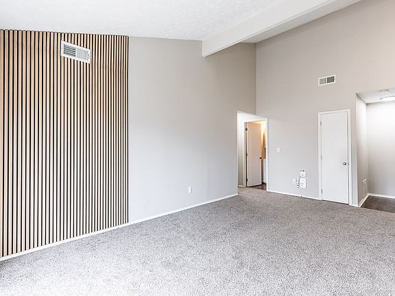 3rd image of 605 Hanna Ave #11
