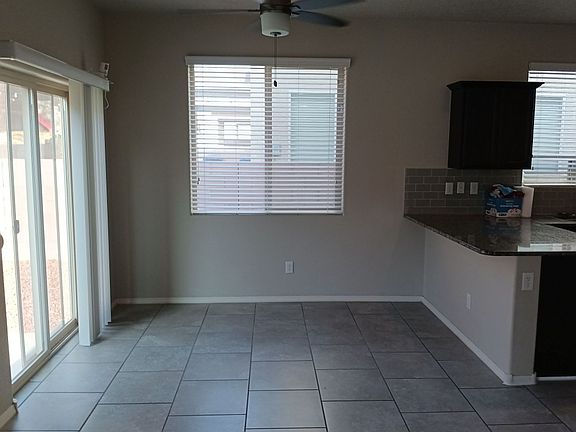 5th image of 809 Zimina Dr NW