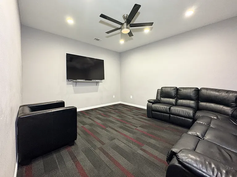 Bridgeway Apartments II — Photo 14