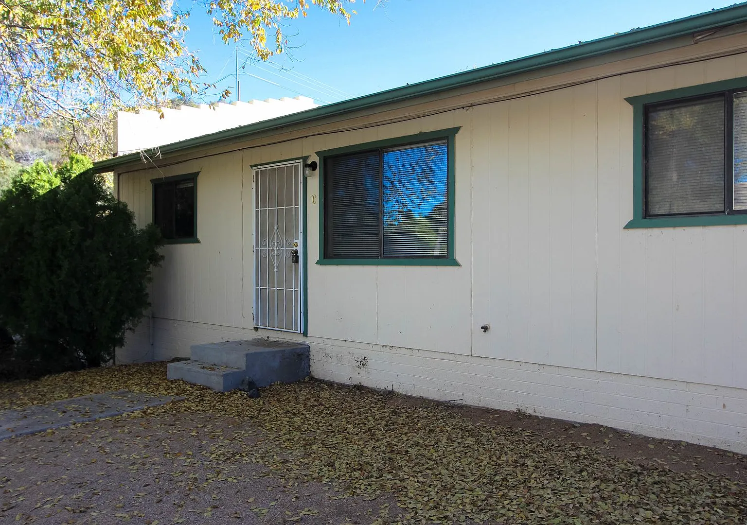 210 S. Rush Street — Photo 1