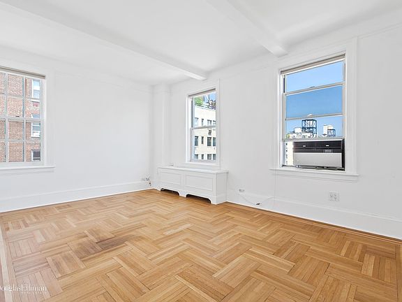 3rd image of 9 E 96th St #14C