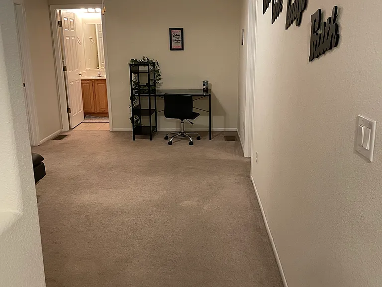 6231 Meteor Ct NW — Photo 10