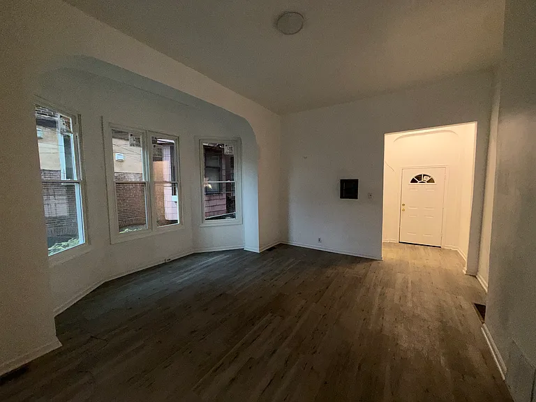1525 N 16th St #1R — Photo 2