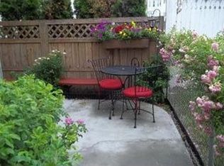 49 Earle St, Fall River, MA 02723