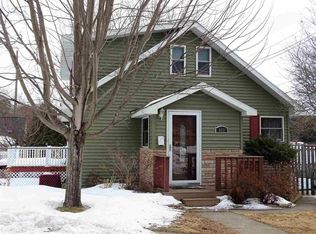 412 Wymore Ave, Kingsford, MI 49802