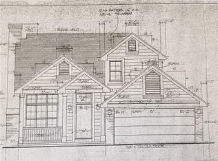 725 W Pine St, Hendersonville, NC 28792