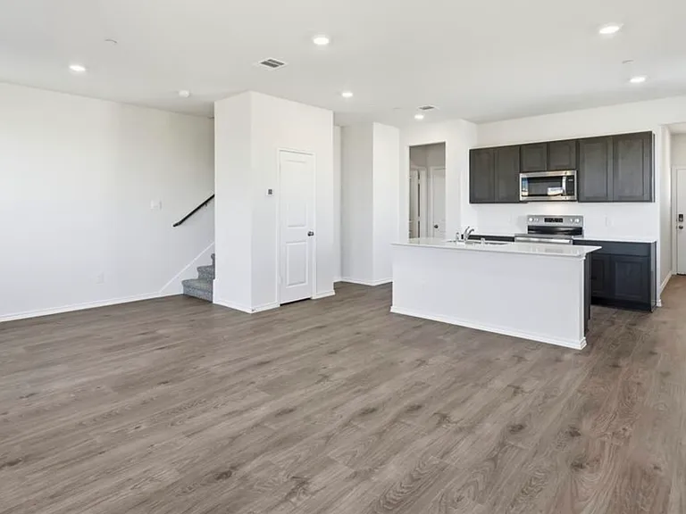 7005 Cottonseed Dr — Photo 3