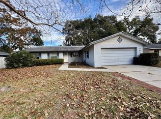 1221 SW 75th Dr, Gainesville, FL 32607