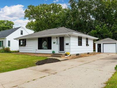 3525 Zinran Ave S, Saint Louis Park, MN, 55426