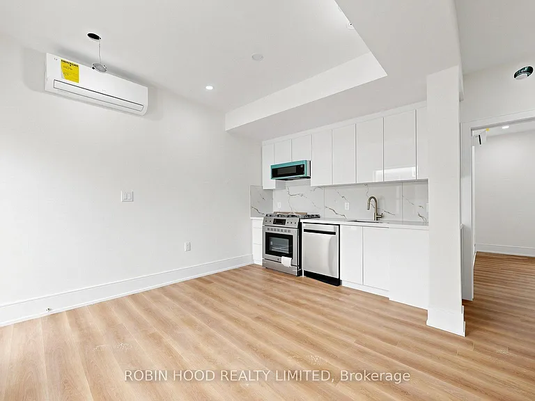 82 Ford St #1 — Photo 8
