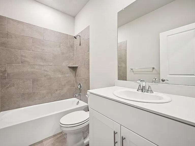 718 London Town Ln — Photo 15