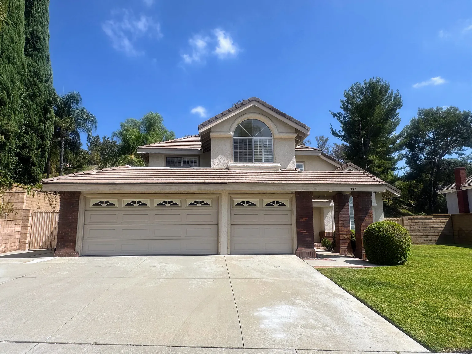 4 bed, 2532 sqft, $4,795 — Photo 1