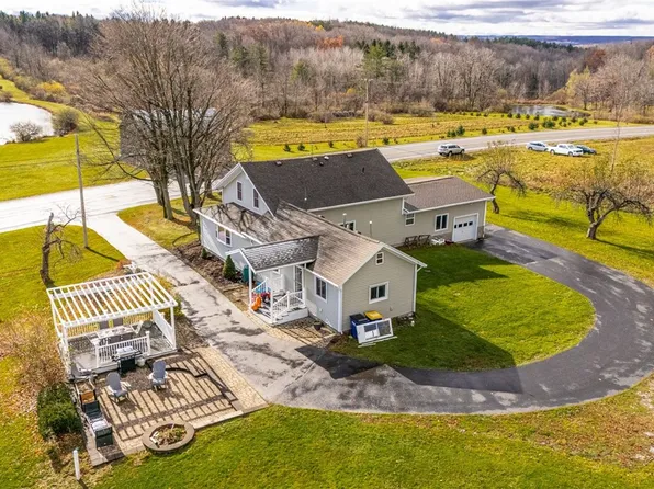 7564 County Road 32, Canandaigua, NY 14424