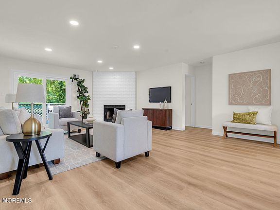 5th image of 5 Lakeview Drive