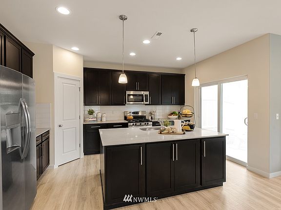 5th image of 5121 85th Avenue NE TR#26