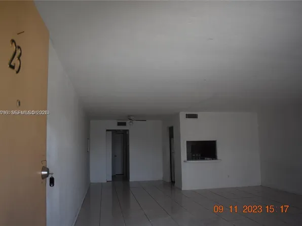 1885 NE 121st St APT 23, North Miami, FL 33181