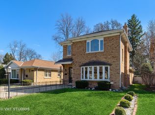 213 Lincoln St, Glenview, IL