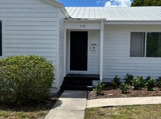 716 High St, West Palm Beach, FL 33405