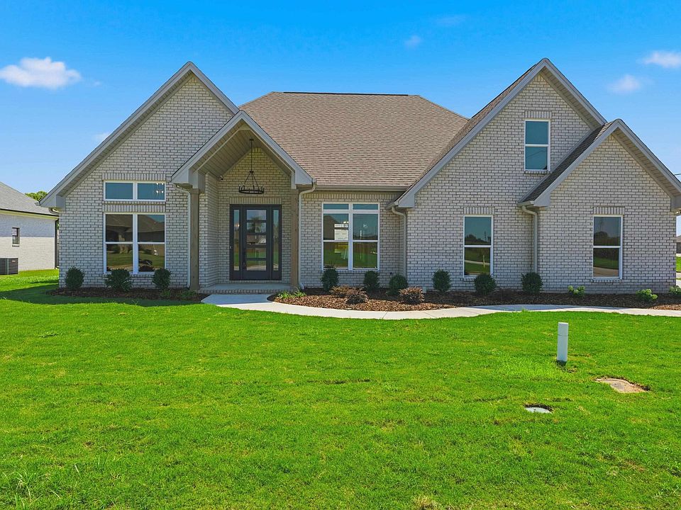 1st image of 122 McCallen Rd