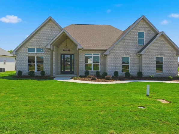 122 McCallen Rd, Muscle Shoals, AL 35661