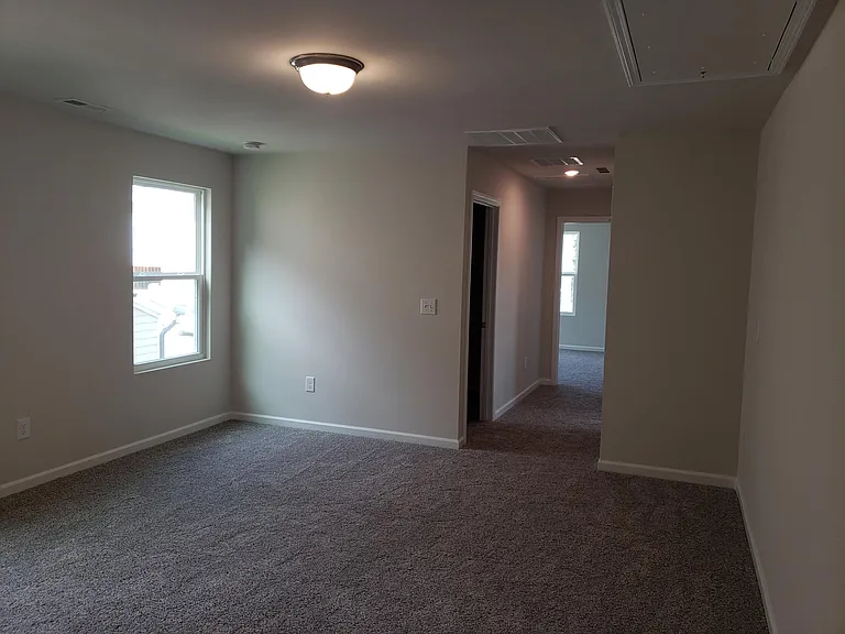 328 Joneshaven Dr — Photo 13