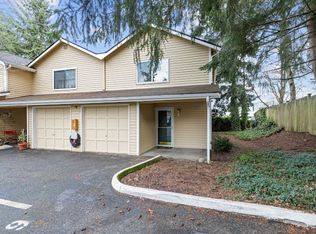 7512 220th St SW #6, Edmonds, WA 98026