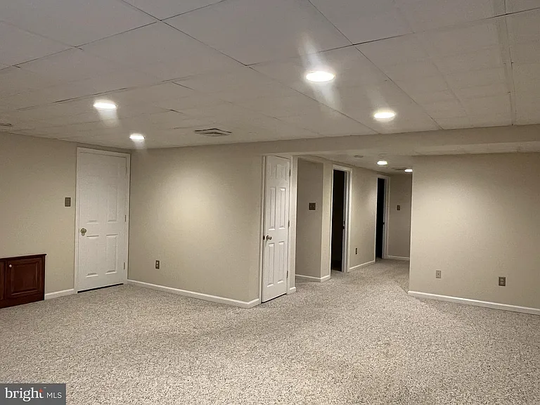 2016 Greenes Way Cir — Photo 35