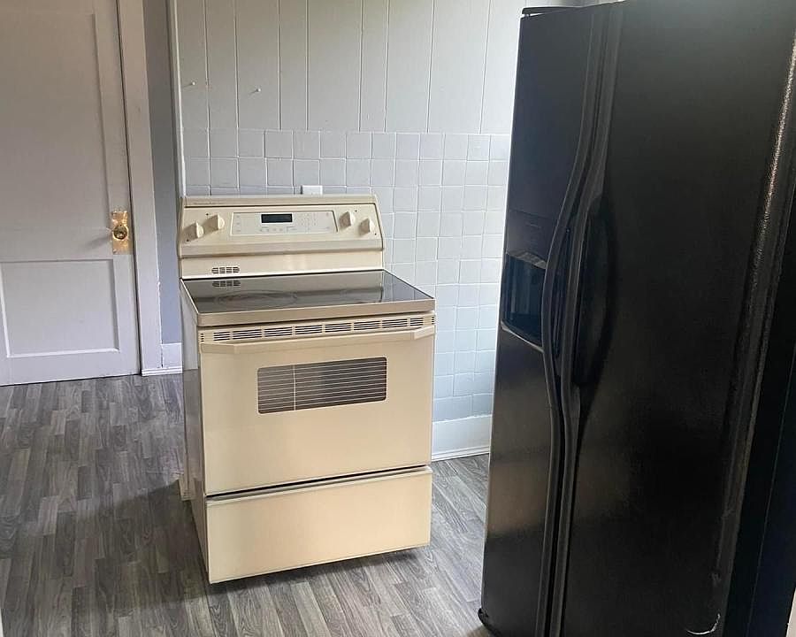 1st image of 801 S 4th St #4