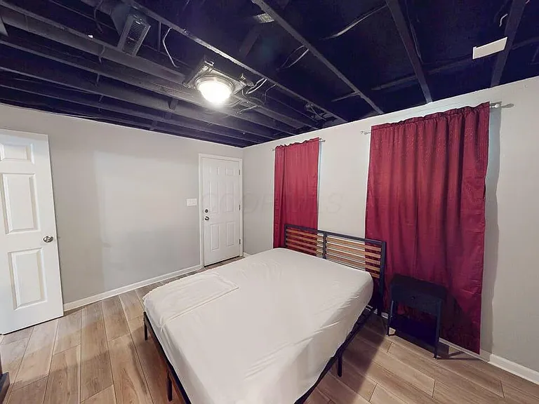 32 Marion St — Photo 27
