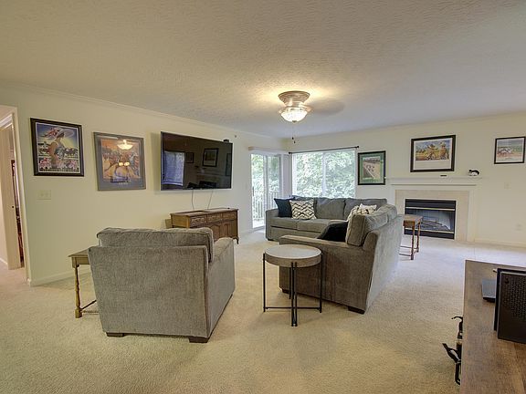 4th image of 1628 Ashley Ct APT 201
