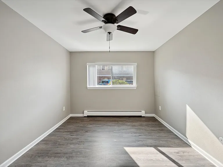 3838 W Sylvania Ave — Photo 11