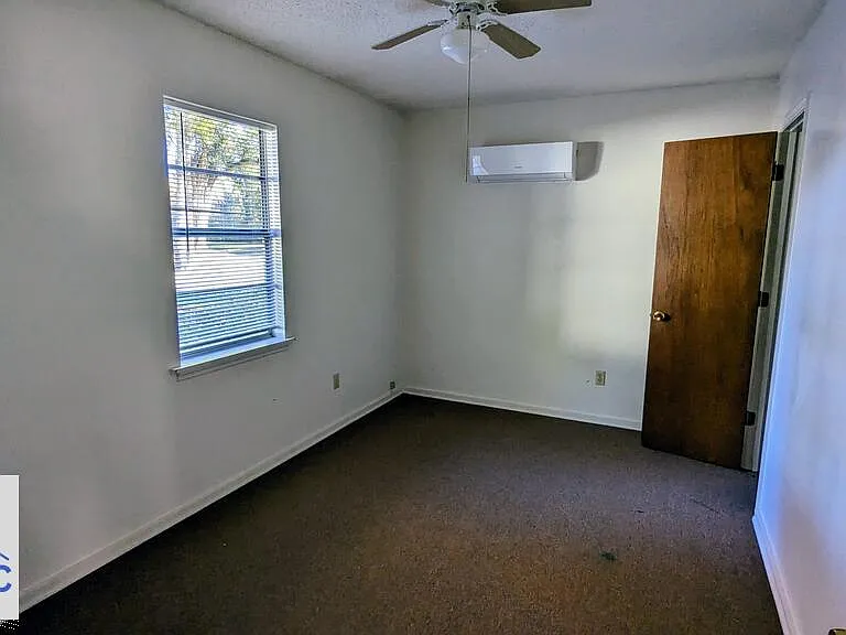 7214-56 Live Oak Loop NE — Photo 4