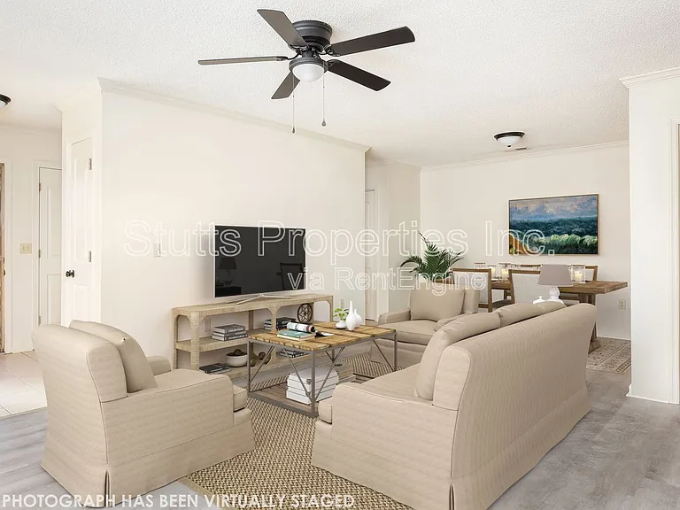 Creekside Apartments — Photo 55