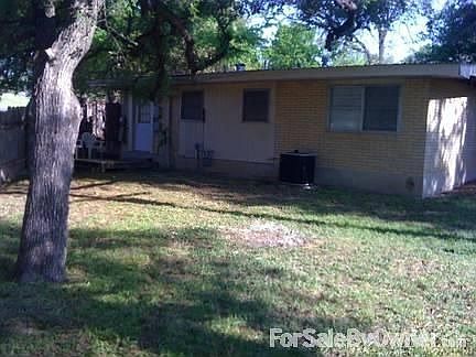 2nd image of 2807 Oakmont Blvd