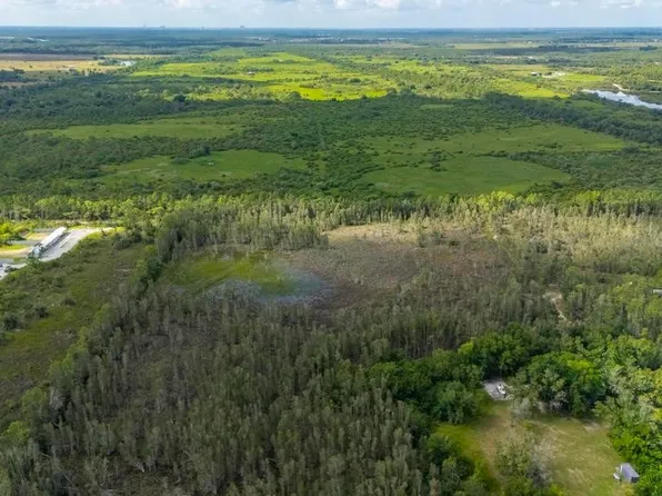 33715 Oil Well Rd, Punta Gorda, FL 33955