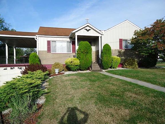 2nd image of 215 Emerson Ave