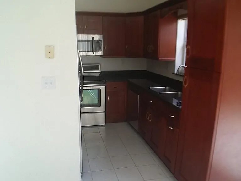 14241 SW 151st Ave — Photo 7