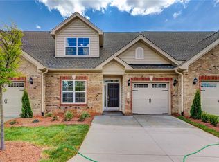 2250 Willard Dairy Rd #232, High Pt, NC 27265