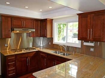 5th image of 271 Coronet Dr