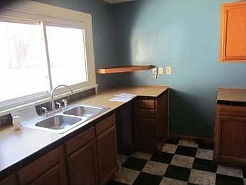 3rd image of 1801 N Rankin Ave
