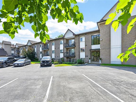 4th image of 20 John St #205