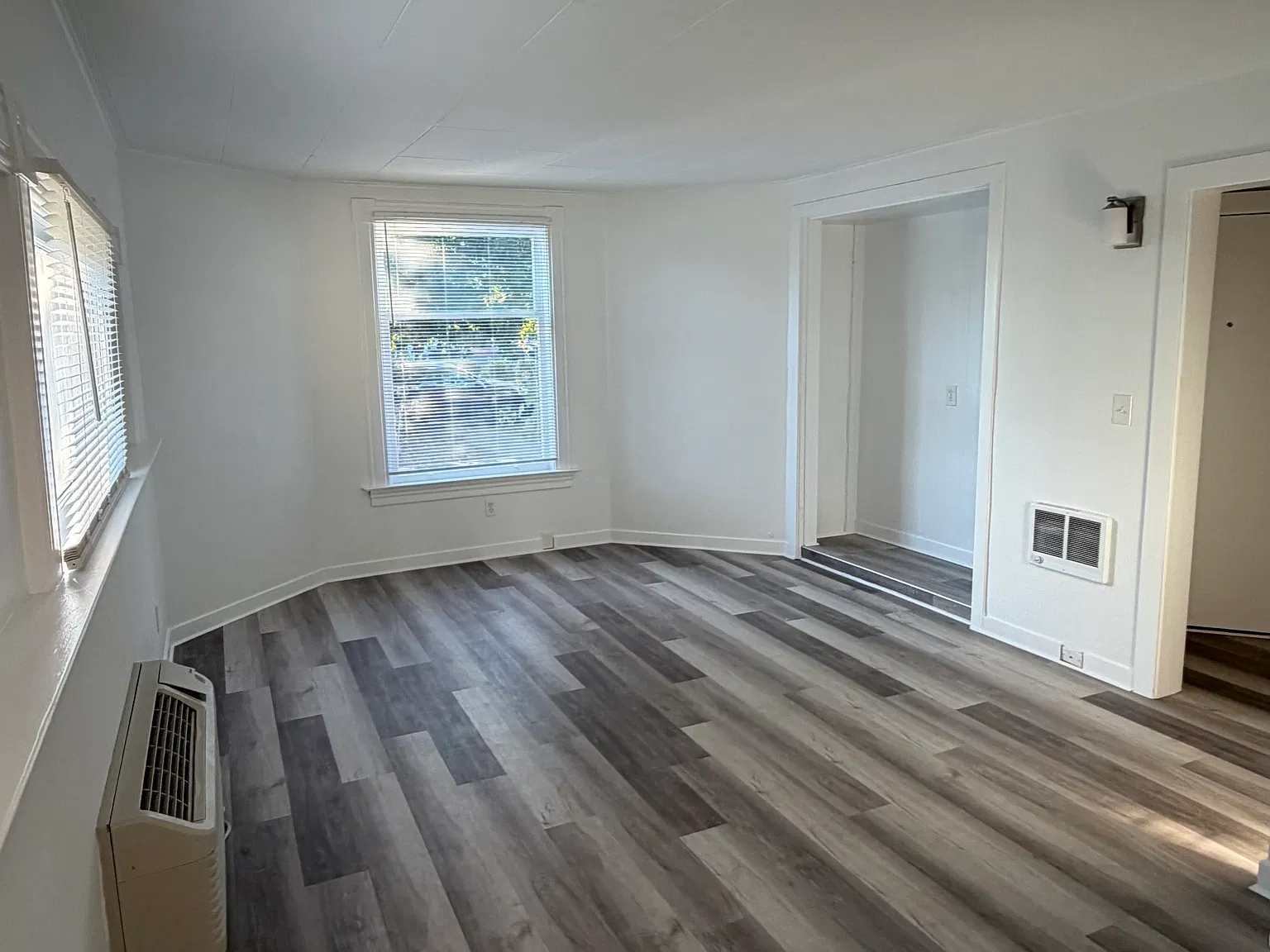 309 E Sumach St — Photo 2