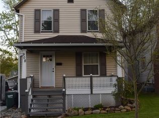 908 Raymond Ave, Barberton, OH