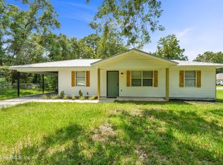 20 N Vermont Ave, Green Cove Springs, FL 32043