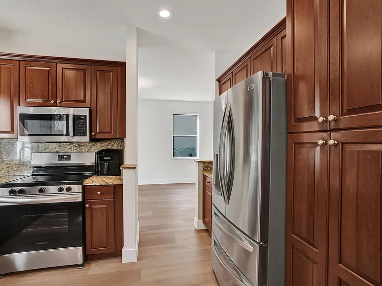 4214 NW 38th Dr — Photo 24
