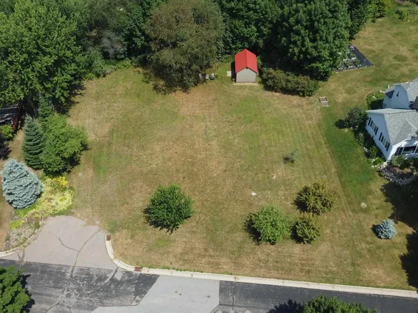1702 WOODLAND RIDGE ROAD, Wausau, WI 54403