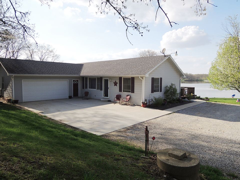 1st image of 1210 Lewisville Ln