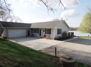 1210 Lewisville Ln, Greenville, IL 62246