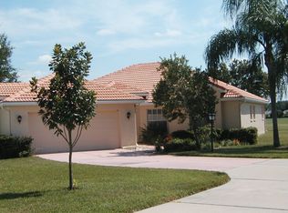 932 Kings Blvd, Sun City Center, FL 33573