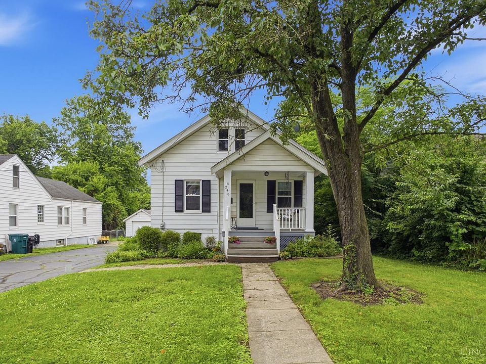 1st image of 6249 Benneville St